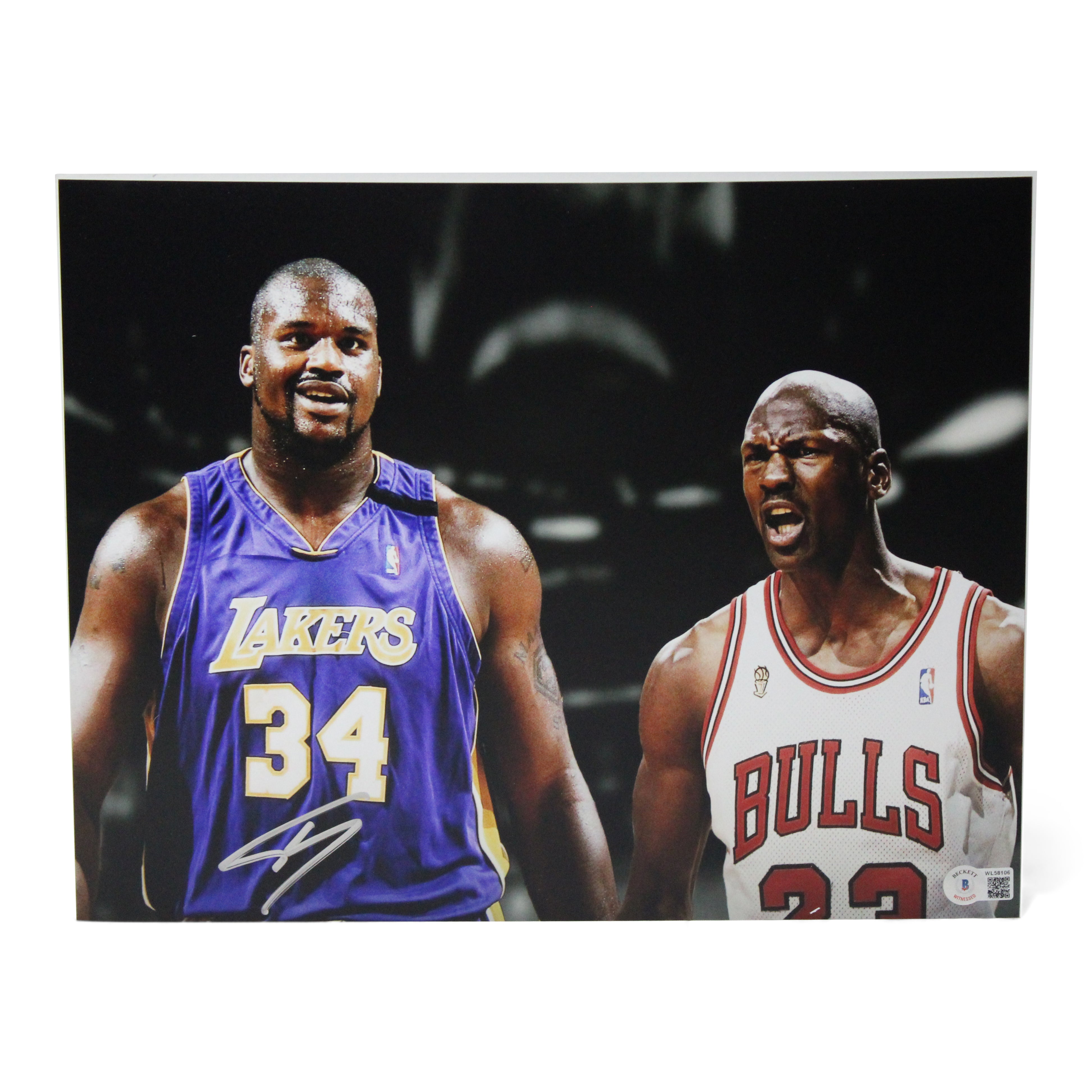 Shaquille O'Neal Signed Lakers 11x14 Photo (Beckett Hologram)