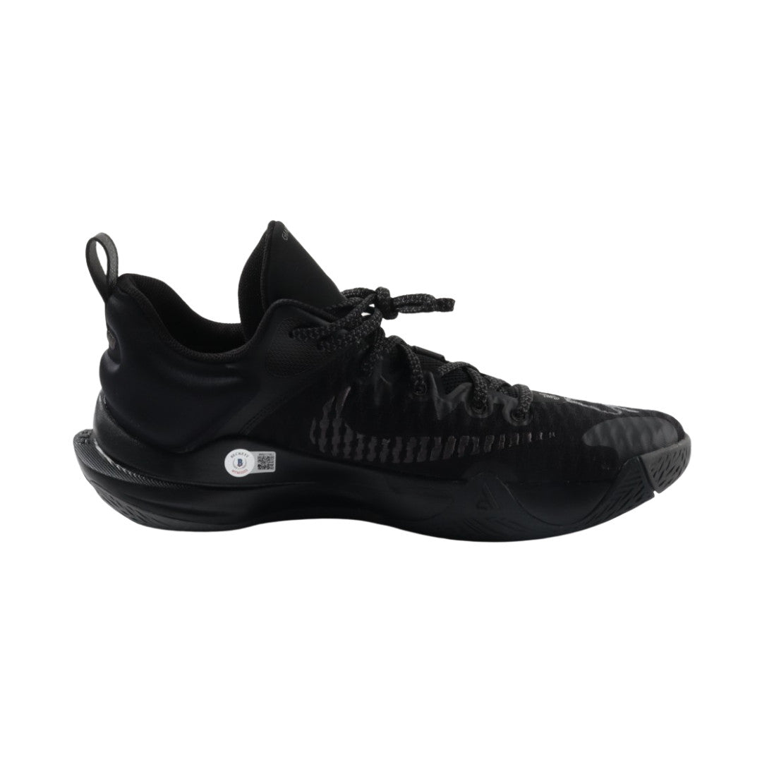 Giannis Antetokounmpo Signed Nike Basketball Shoe (Beckett COA)