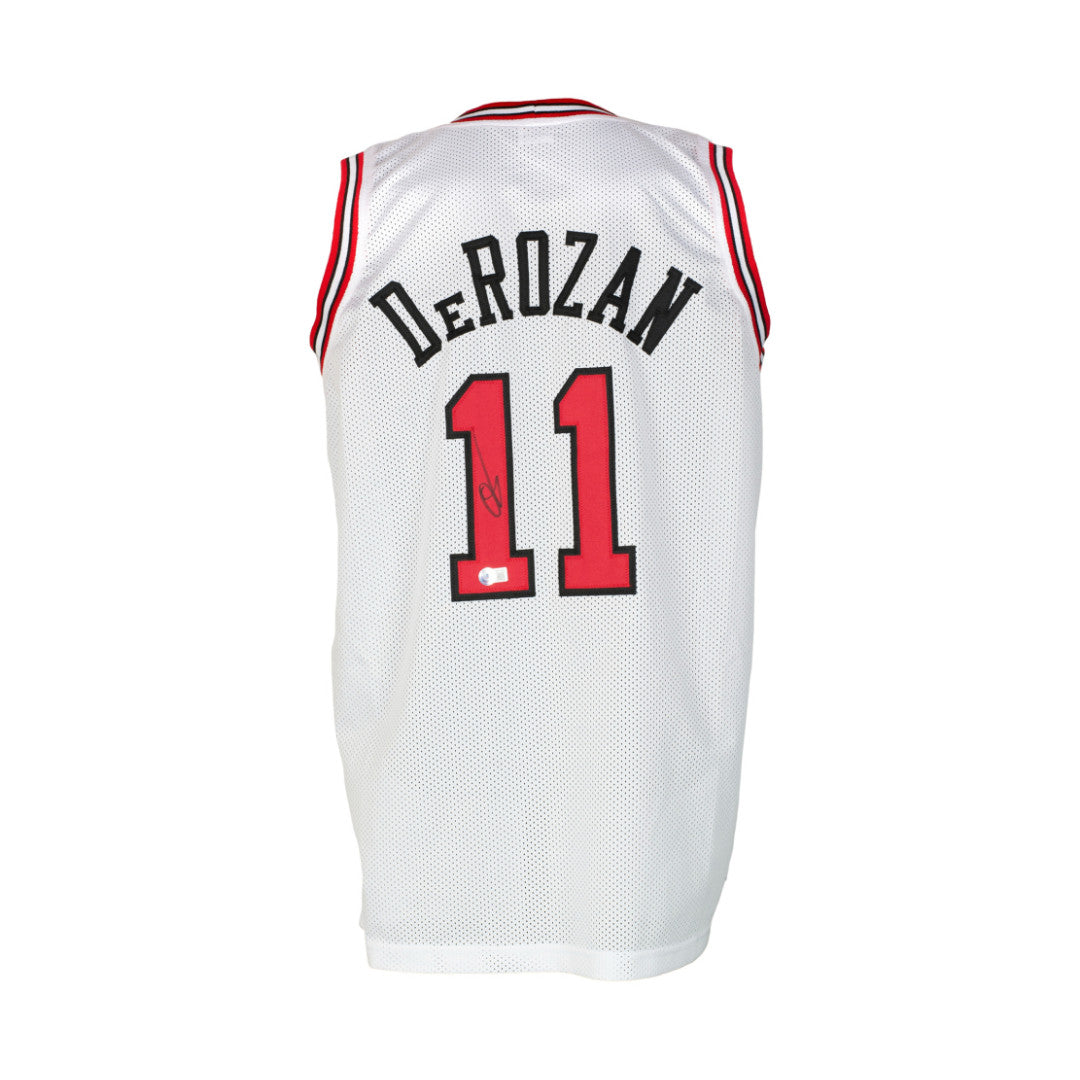 Demar derozan hotsell autographed jersey