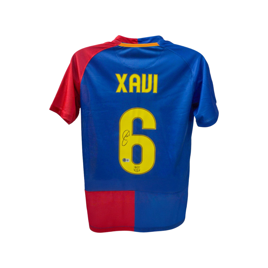 Xavi Signed Barcelona Jersey (Beckett)