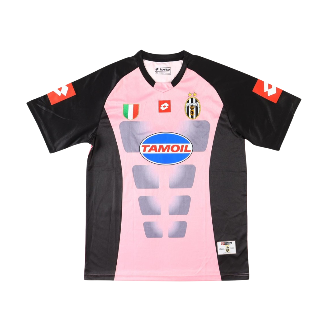 Gianluigi Buffon Signed Juventus FC Jersey (Beckett)