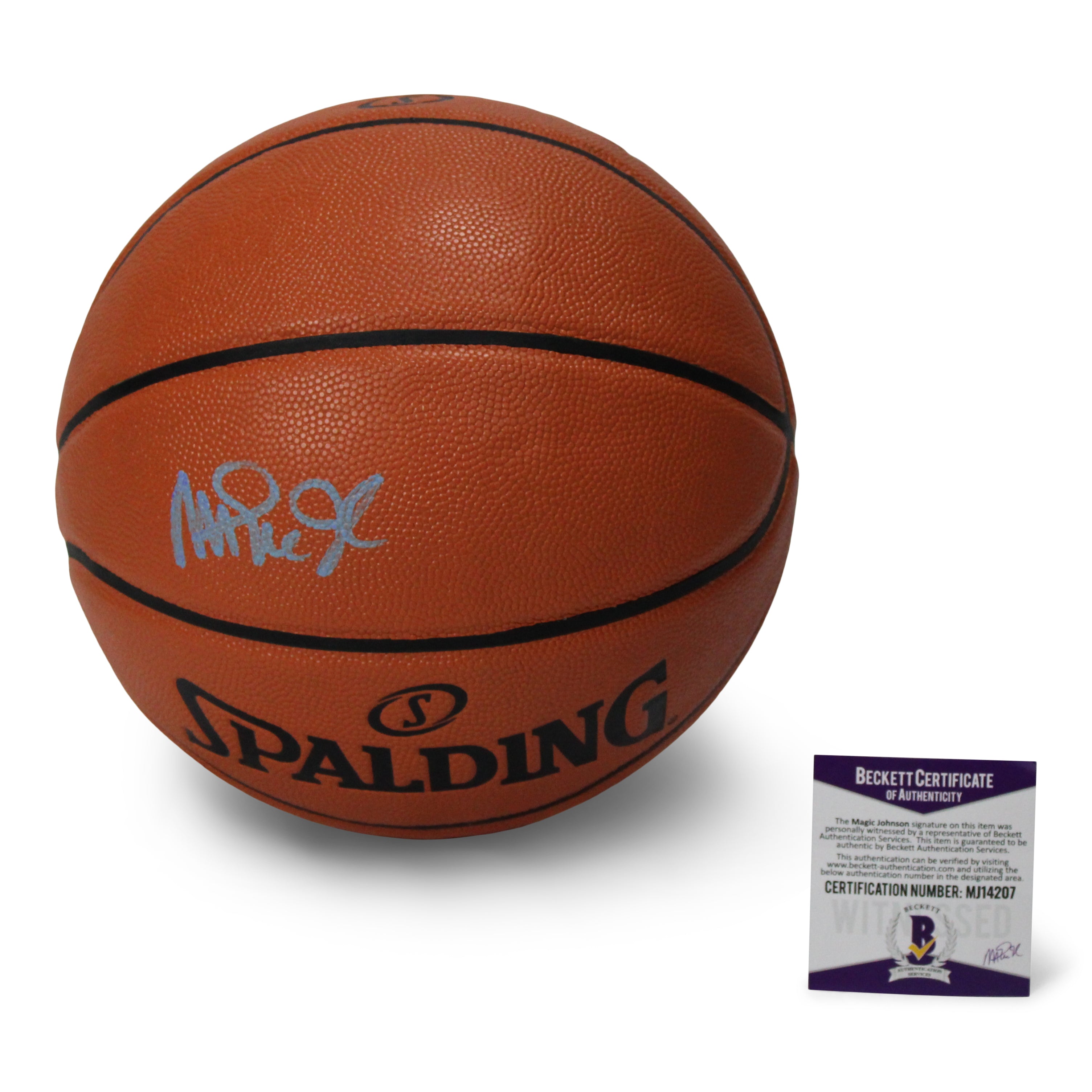Magic Johnson Signed NBA Basketball (Beckett)