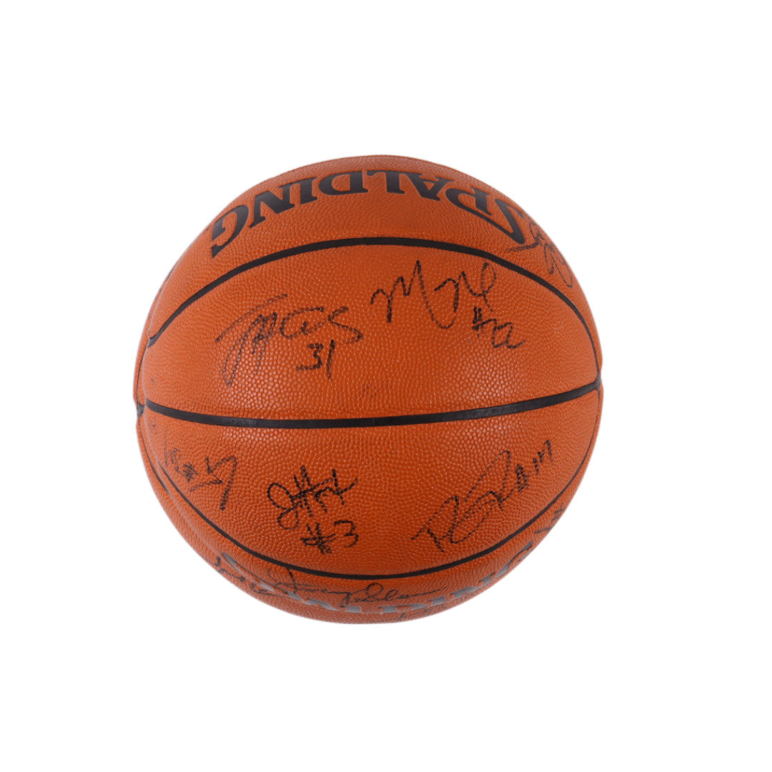 2007-08 Jazz NBA Basketball Team-Signed by (16) with Jerry Sloan, Deron Williams, Carlos Boozer, Paul Millsap, Kyle Korver (Beckett)